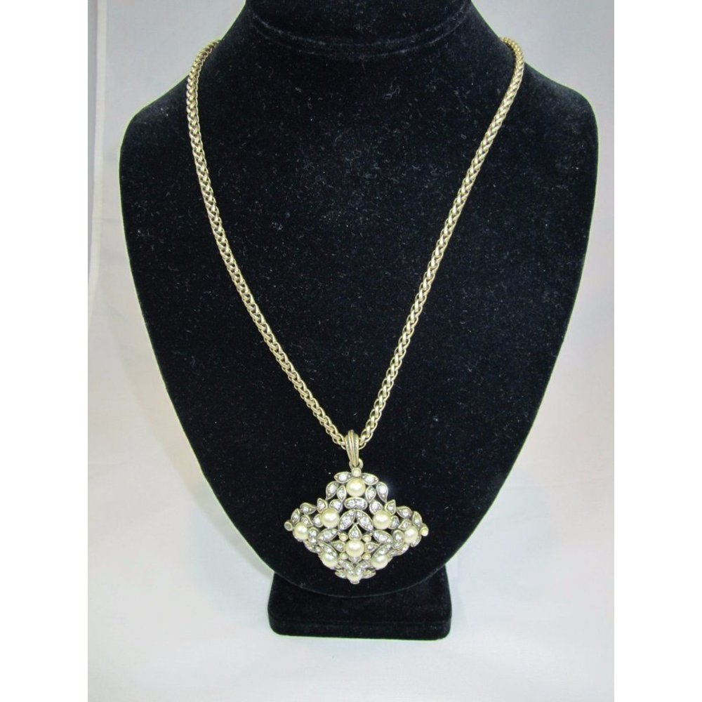 VTG HOBE Signed Pendant Necklace Rhinestone Faux Pearl 29" chain